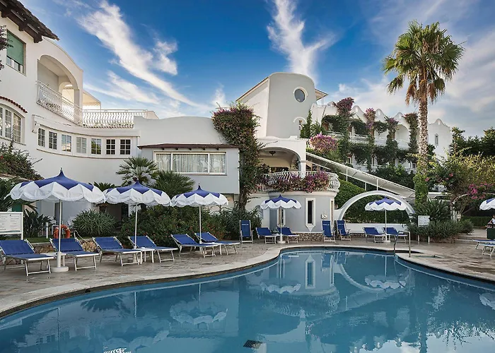 I 26 migliori hotel con spa a Ischia per una vacanza rilassante
